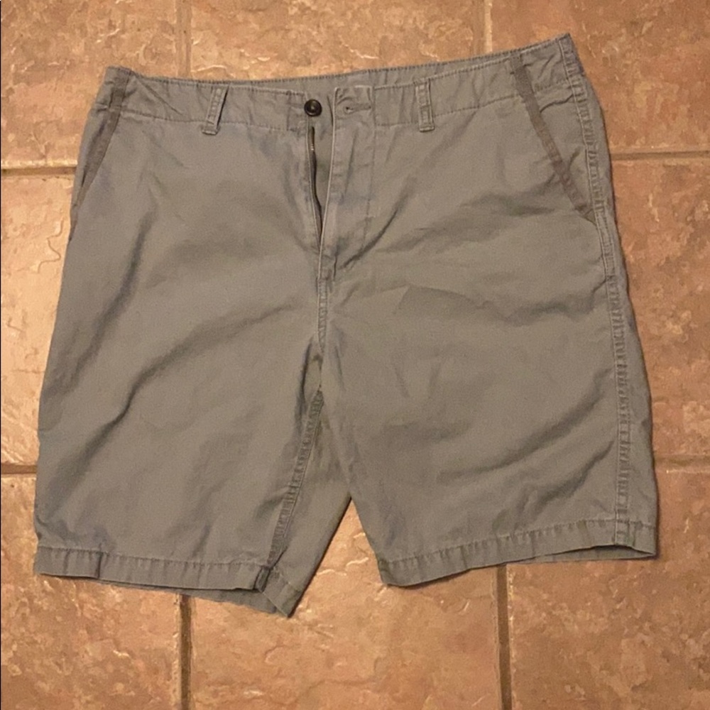 Old Navy size 36 Gray Shorts